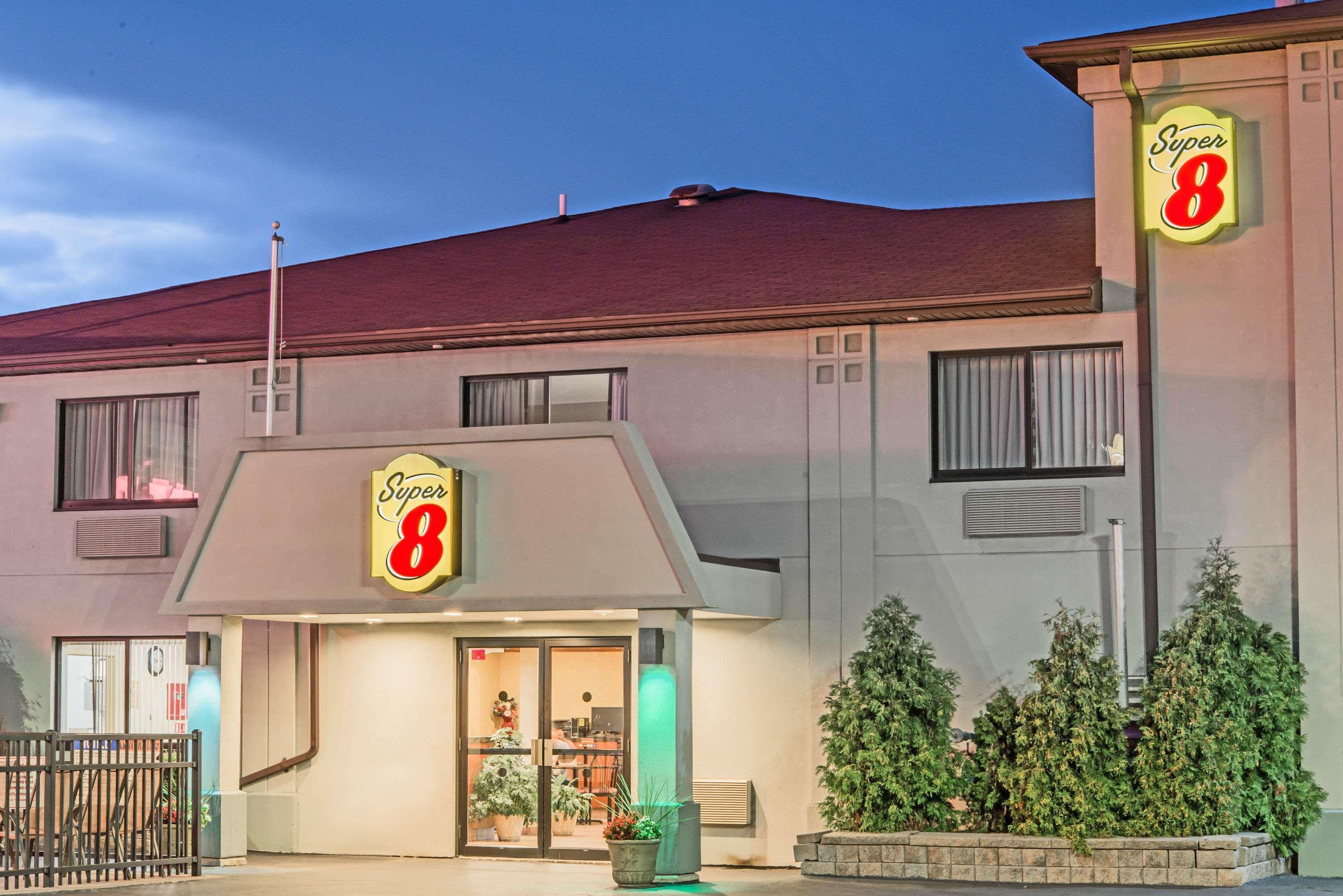 Super 8 By Wyndham Cataratas do Niágara Exterior foto